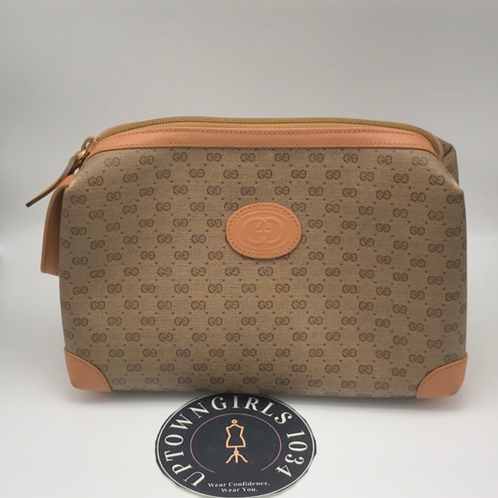 Gucci Brown Leather GG Unisex Toiletry Bag - Picture 2 of 16